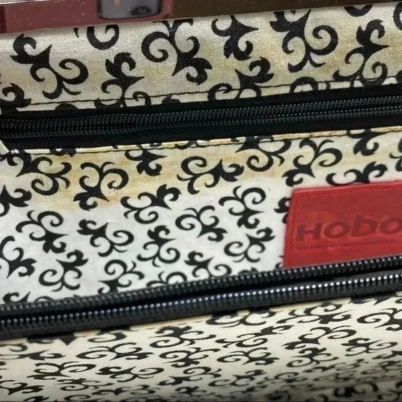 HOBO leather clutch wallet  purse - Picture 9 of 10